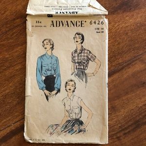 Advance 6426 Vintage button down blouse pattern 1940s Sewing Pattern